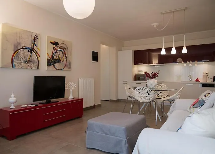 Mirella's Little Lounge By Sweet *